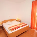 公寓 By The Sea Vrsi - Mulo, Zadar - 5860 *